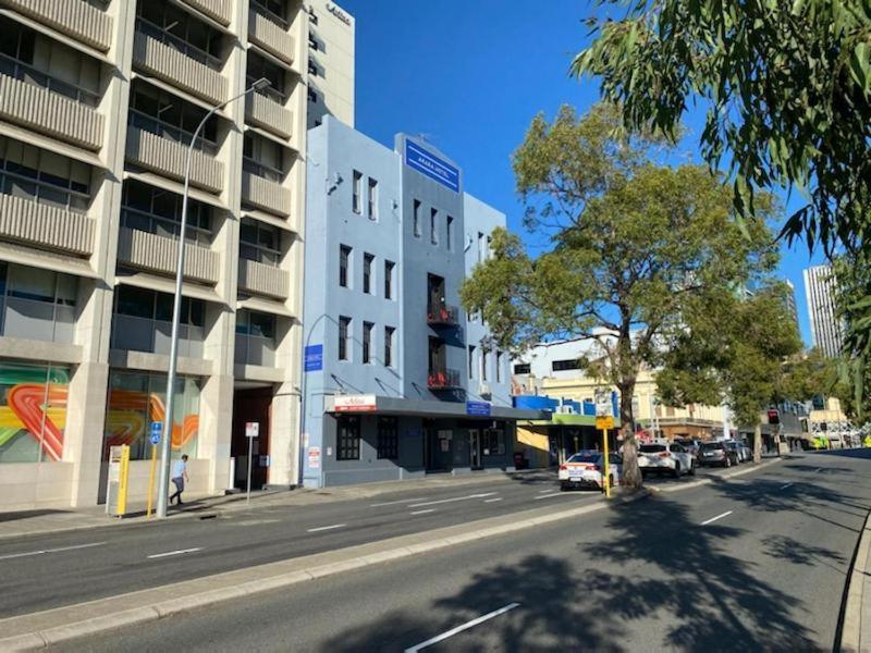 Wallaby Backpackers Hostel Perth - Note - Valid Passport Required To Check In - Екстериор снимка