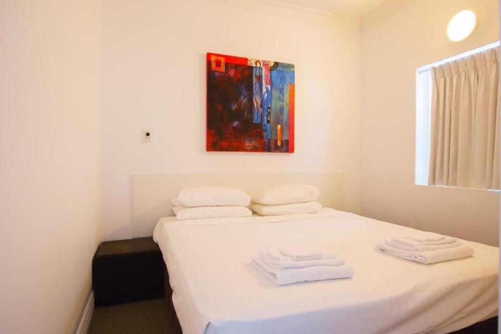 Wallaby Backpackers Hostel Perth - Note - Valid Passport Required To Check In - Екстериор снимка